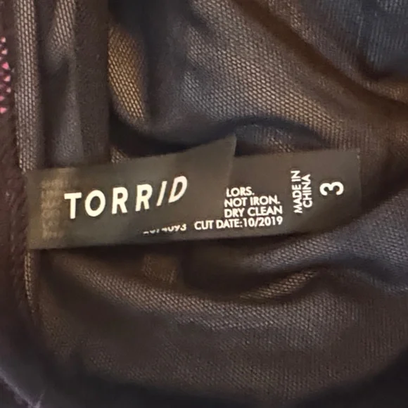 Torrid Size 3 Floral Lattice Front One Piece Swimsuit-Deep V, Adjustable Straps - Picture 2 of 6